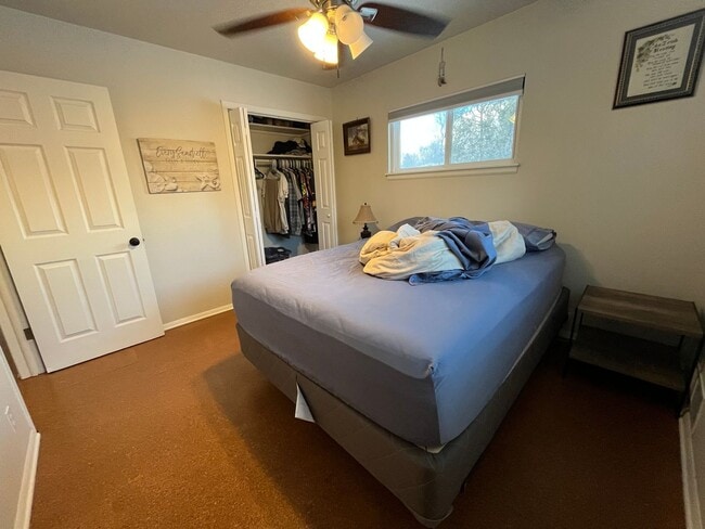 Building Photo - Wonderful Home Near City Park