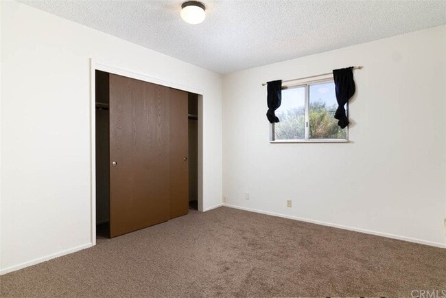 Building Photo - 1257 Rosekrans Dr