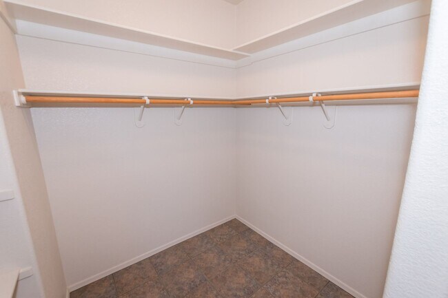 Building Photo - Large Corner Lot Home with 3 Bedrooms, 2 Baths, Central A/C, Washer & Dryer included!