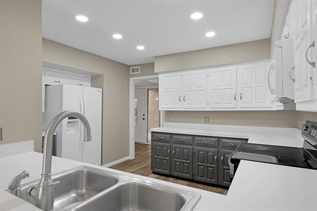 Building Photo - 2956 Country Pl Cir