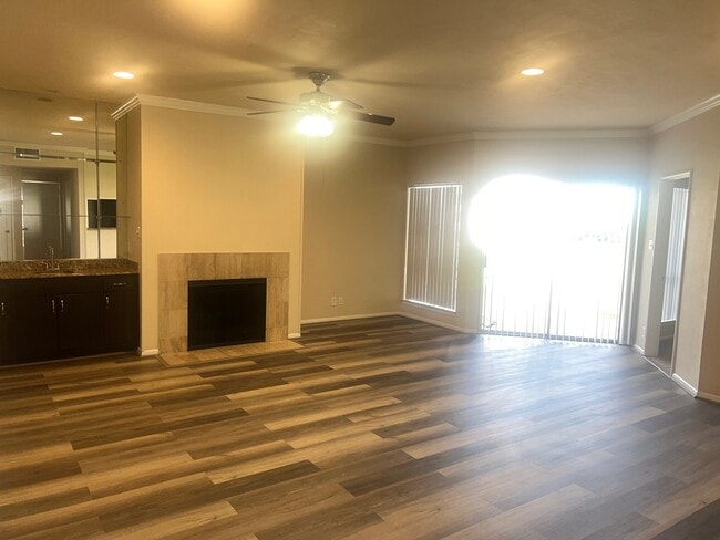 Building Photo - 1306 Marina Bay Dr