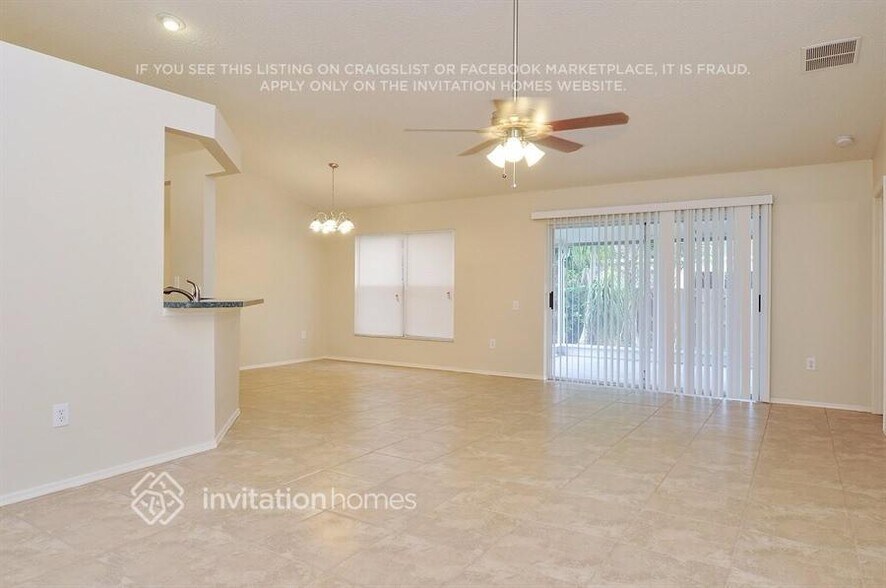 Building Photo - 26804 Roseann Pl