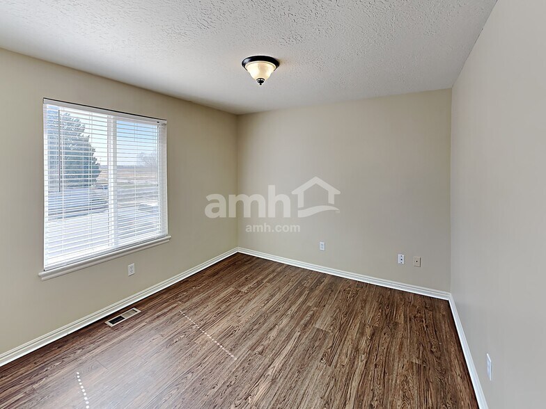 Building Photo - 2384 W 2200 S