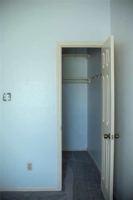 Building Photo - 10819 Crown Colony Dr