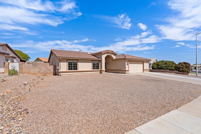 Building Photo - 2729 Cartegena Dr