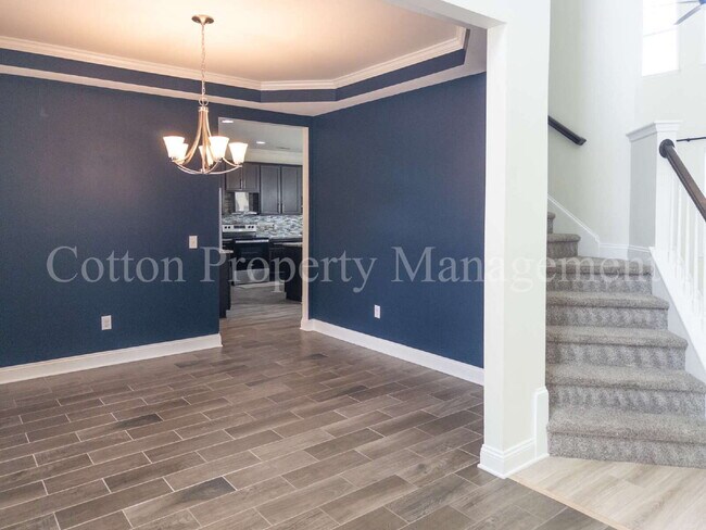 Building Photo - 7445 Darius Dr