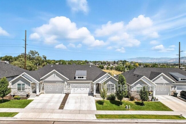 Building Photo - 1248 W Brinkerhoff Dr