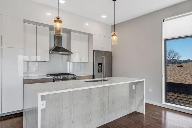 Building Photo - 4101 Laclede Ave