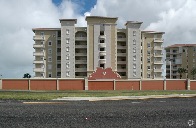 Primary Photo - Venetian Bay