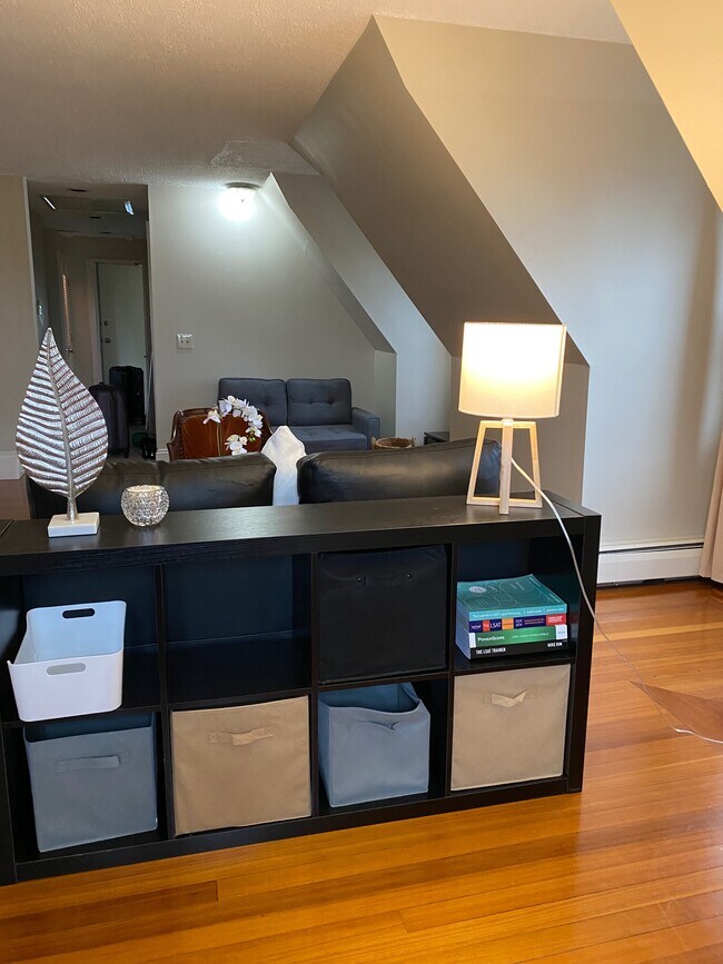Living Room - 273 Bowen St