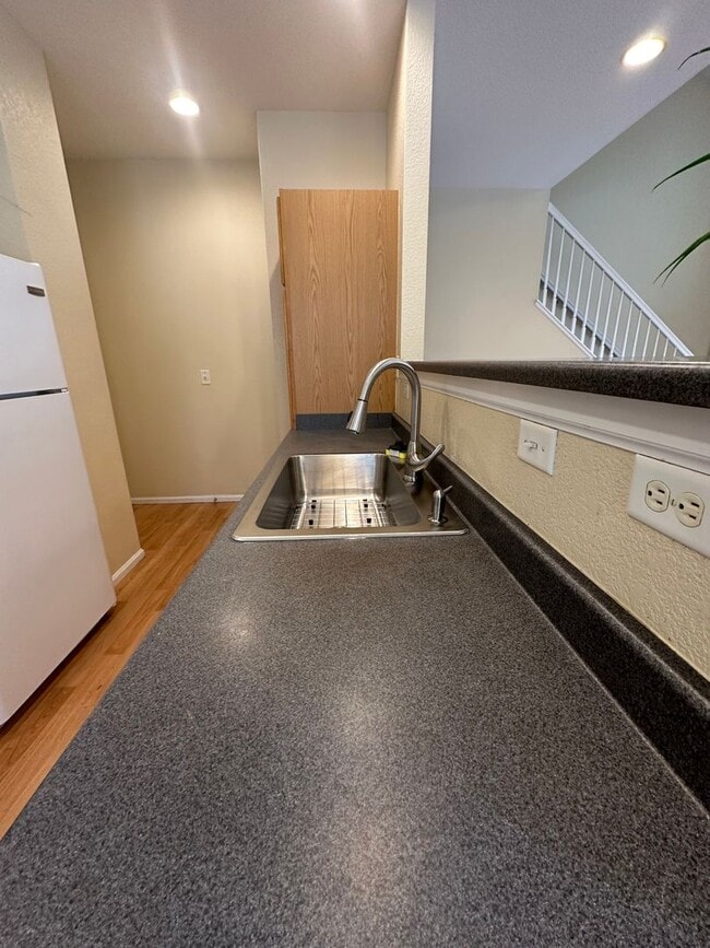 Building Photo - Beautiful 2BD/2.5BA Lafayette Home!
