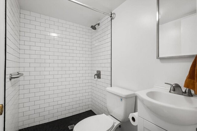 Building Photo - 1809 Coronado Hills Dr