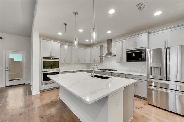 Building Photo - 5200 Amphora Ave