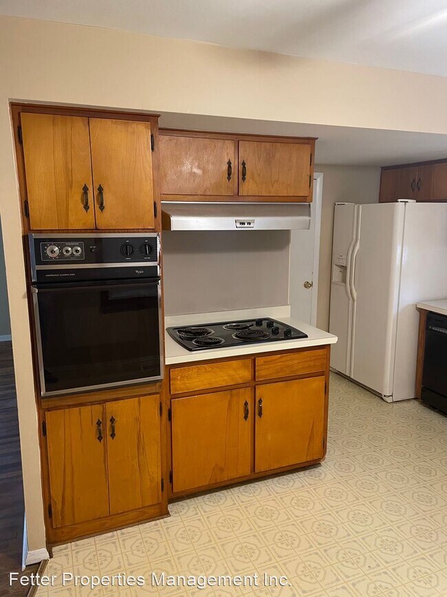 Building Photo - 3 br, 1 bath House - 2618 Vogel Rd