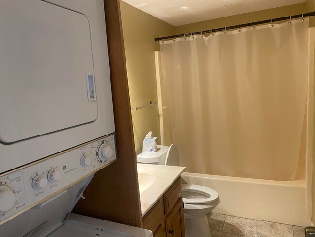 Building Photo - 1206 Tiffany Ln