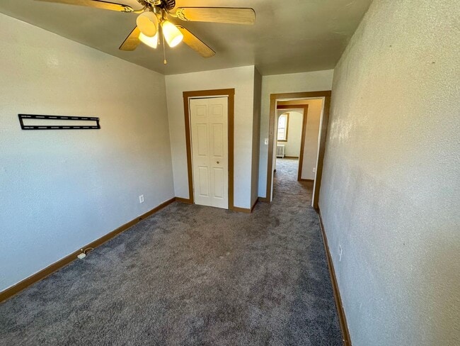 Building Photo - 732 Idlewood Ave