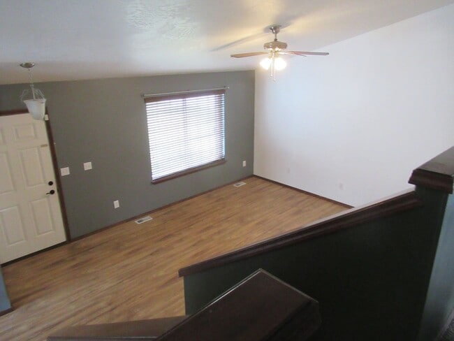 Building Photo - 6700 N Harris Hawk Ln