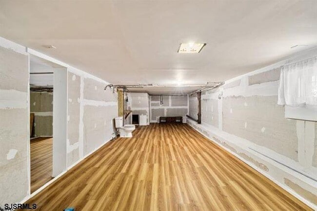 Building Photo - 12 N Tallahassee Ave