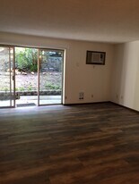 Building Photo - 1303 W 13th Ave
