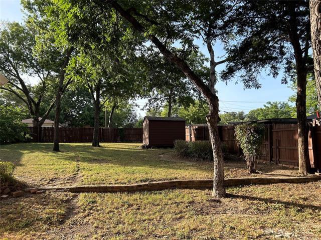 Building Photo - 7830 Claremont Dr