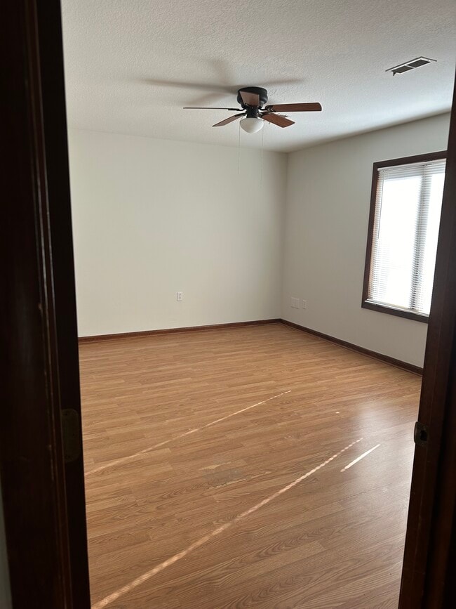 Building Photo - 517 Augusta National Way