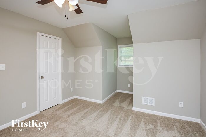 Building Photo - 4642 Shay Terrace