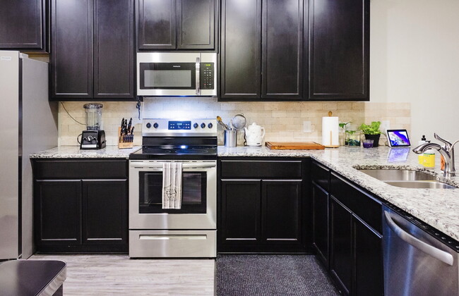 Building Photo - 8331 Bending Willow