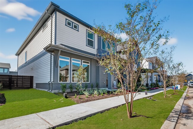 Building Photo - 3358 City Heart Ave