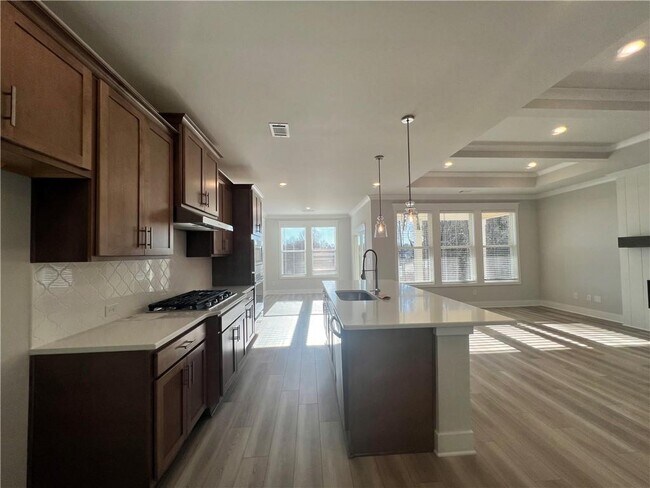 Building Photo - 150 Cruce Lake Ct