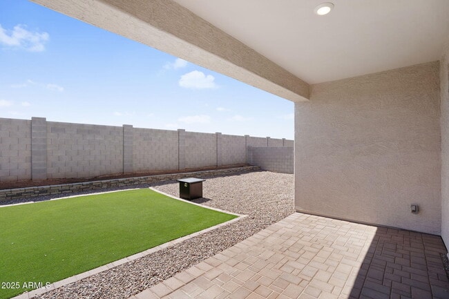 Building Photo - 11341 E Unger Ave