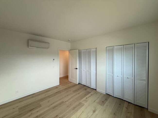 Building Photo - Bright 3BD/2BA Home in Encinitas with Natural Light, In-Unit Laundry & Easy Freeway Access