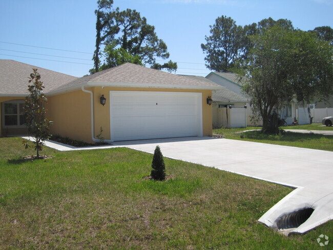 Building Photo - 156 Fenimore Ln