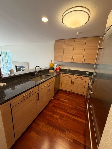 Building Photo - 1700 De Anza Blvd