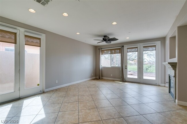 Building Photo - 13 Avenza Dr