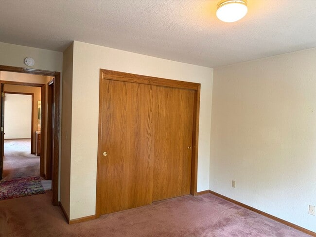 Building Photo - 5523 Freeman Cir