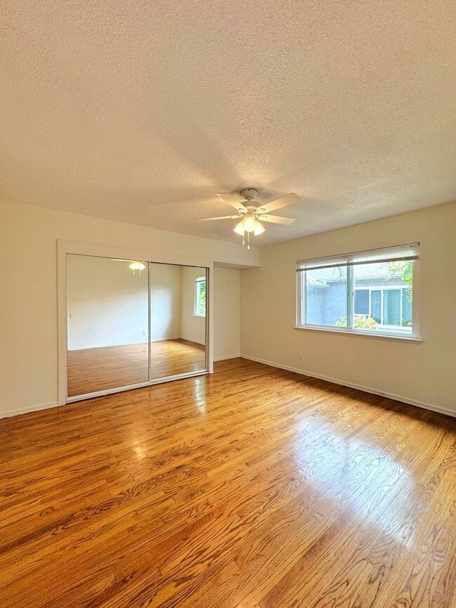 Building Photo - Rare 3 Bed Solar Home for Rent in Pomona Near Claremont & La Verne | Yard, Office, Garage