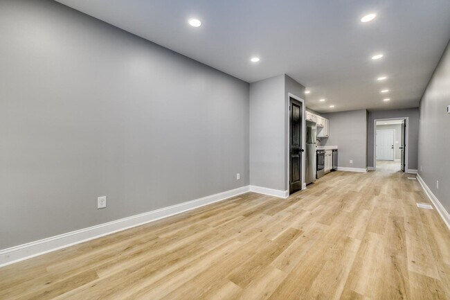 Building Photo - 1709 Edmondson Ave