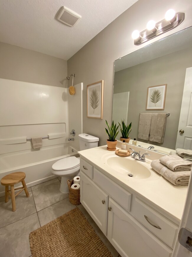 Building Photo - 3 bedroom 2 bath house in Southaven