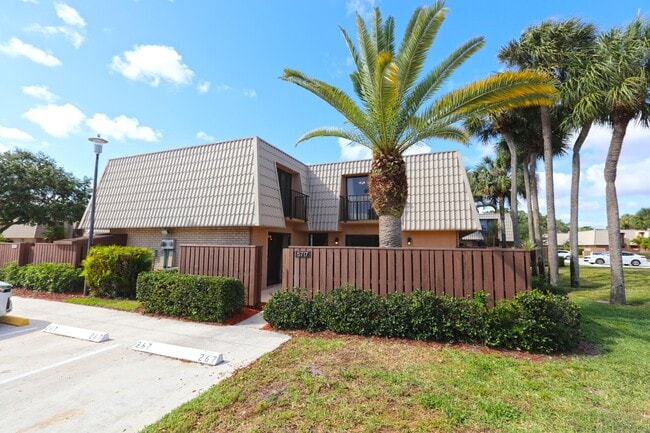 Building Photo - 5717 57th Way