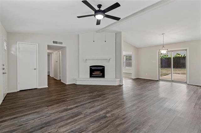 Building Photo - 2601 Knoll Trail