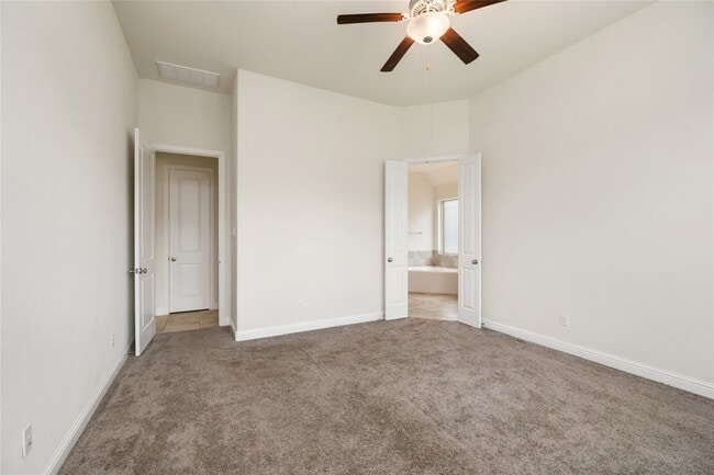 Building Photo - 7438 Bethpage Ln