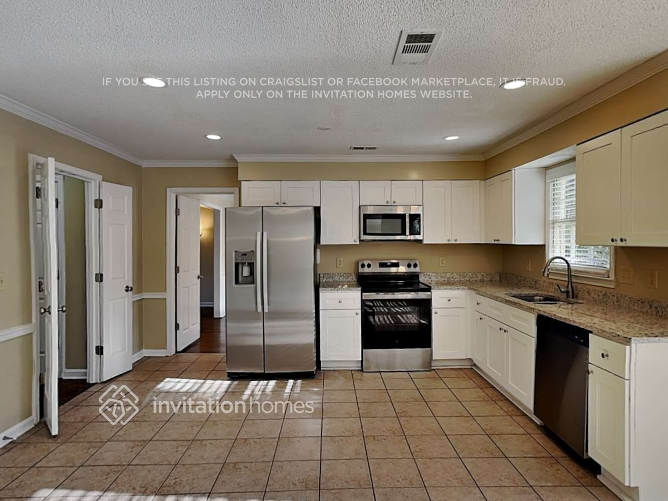 Building Photo - 2412 Westport Cir