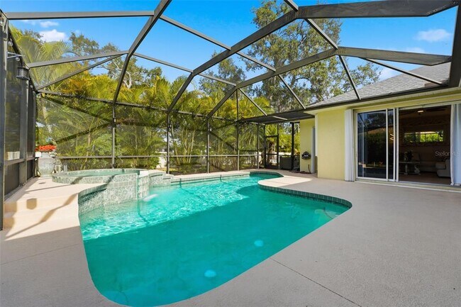 Building Photo - 6331 Yellow Wood Pl