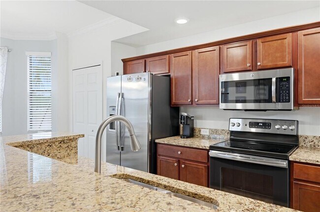 Building Photo - 16804 Vardon Ter