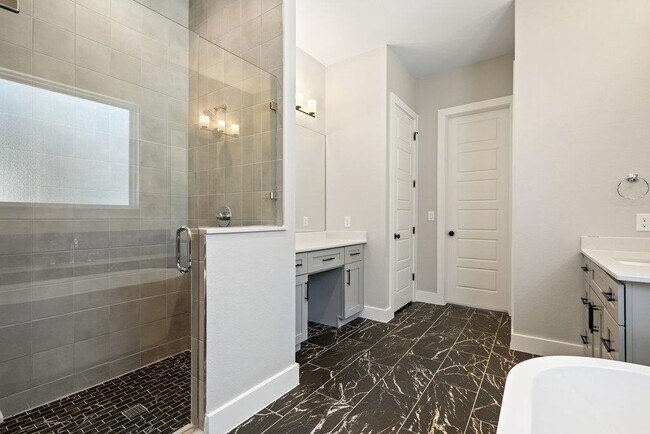 Building Photo - 3018 Sunridge Dr