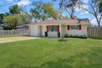 Building Photo - 334 Pennington Dr