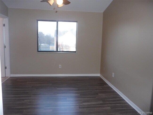 Building Photo - 30631 Hidden Pines Ln