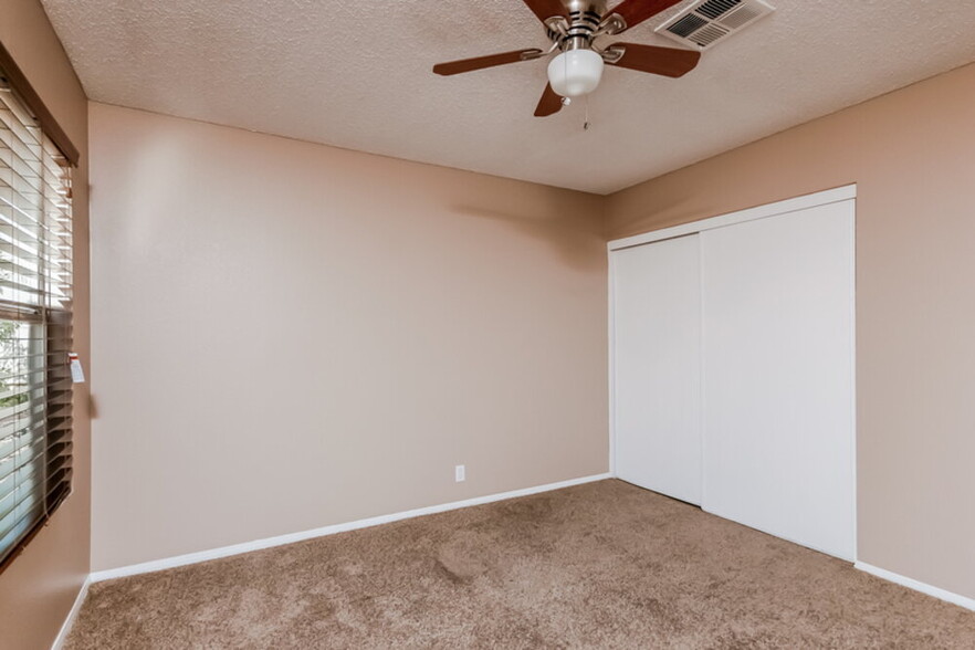 Building Photo - 3618 W Creedance Blvd