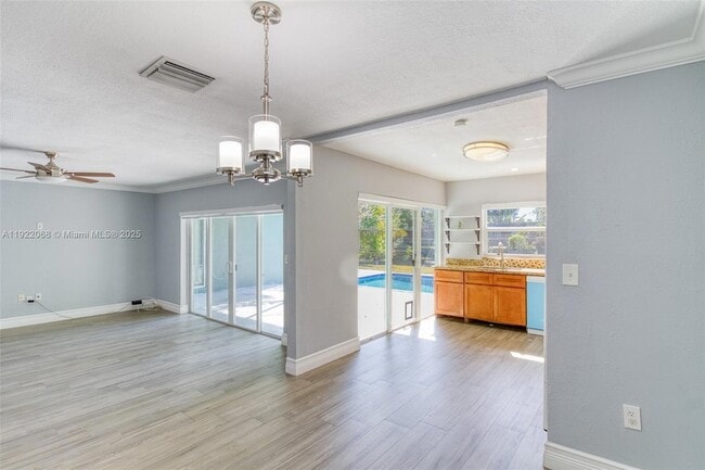 Building Photo - 6510 NW 21st St