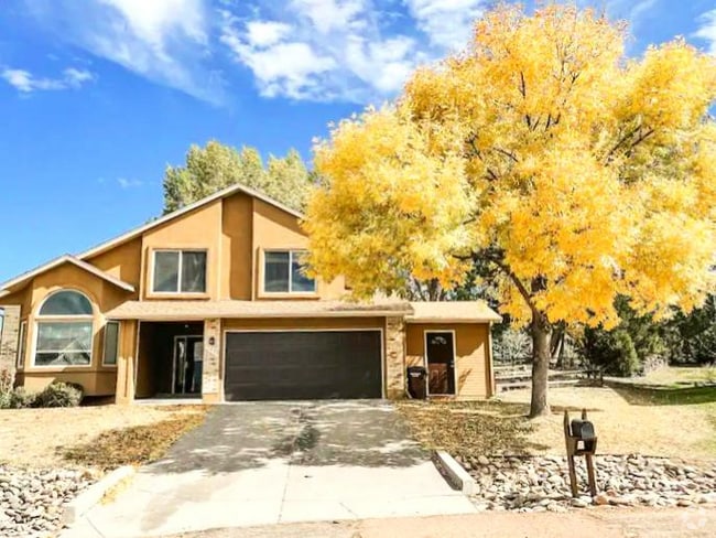 Building Photo - 15235 Diamondhead Ct